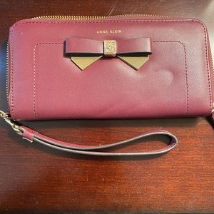 Anne Klein wallet/ wristlet